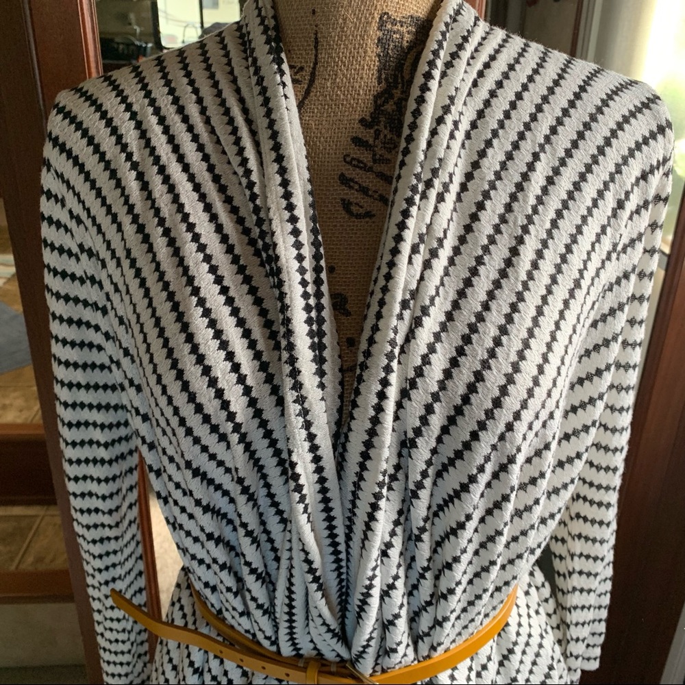 Diamond Patterned Cardigan M